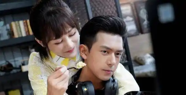 大结局,佟年韩商言举办婚礼,小米向亚亚求婚_李现_真香_杨紫