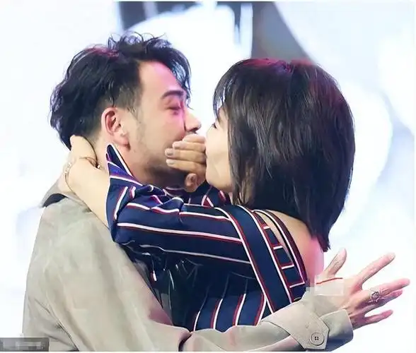 从红极一时的小包总,到现在的"跌落神坛",杨烁到底经历了什么|刘涛