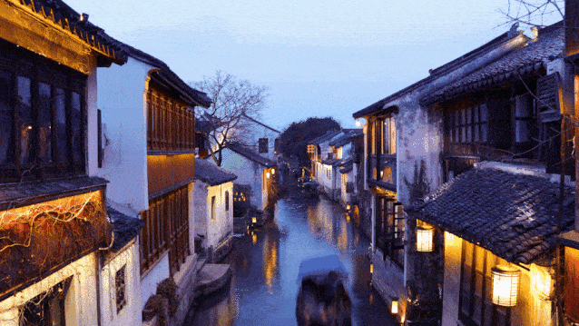 唐风孑遗,宋水依依,烟雨江南,碧玉周庄.