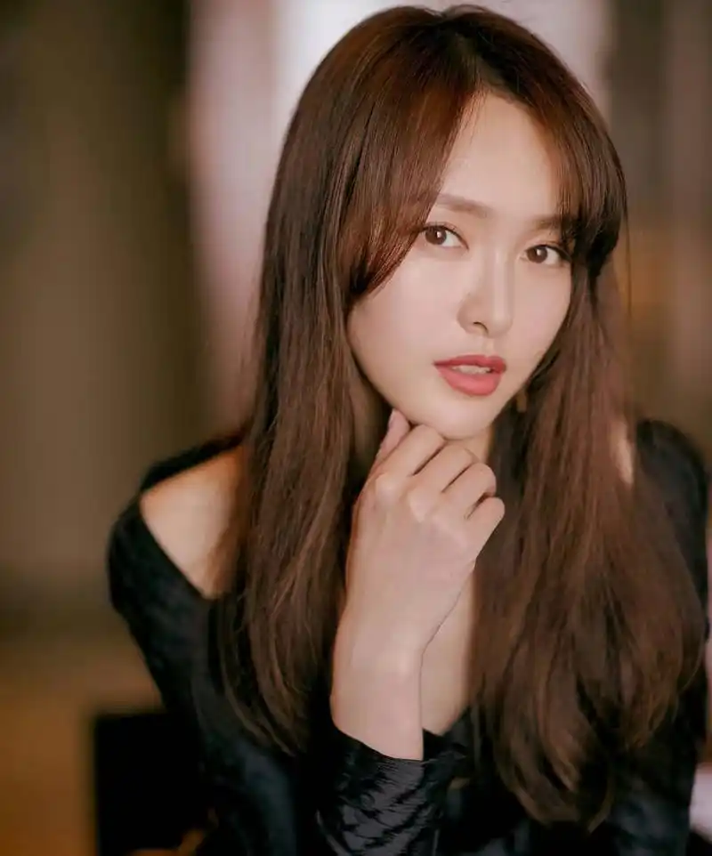 唐嫣# 性感妩媚,清纯可爱,让人爱慕