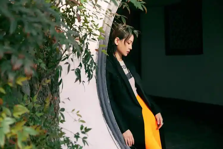 周笔畅elle风尚大典晚宴写真大片国风与潮流巧妙融合