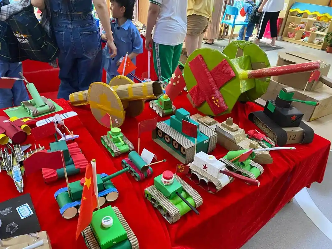 军事模型手工—坦克 幼儿园军训四天,老师请家长利用家里的废品或其他