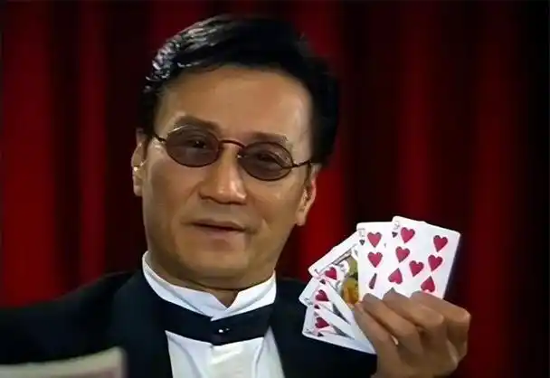 被大49岁的谢贤养了12年拿2000万分手费走人的coco如今怎样了