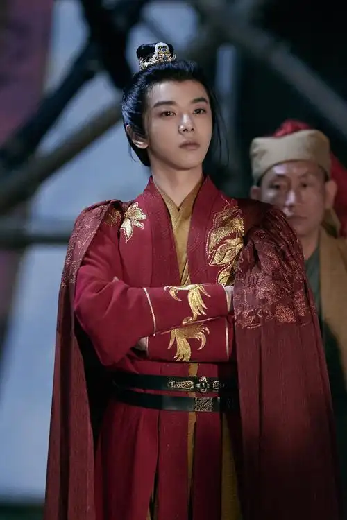 华晨宇古装造型合集,玉树临风,翩翩少年郎