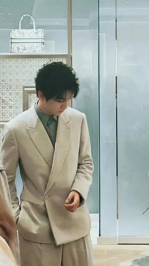 王俊凯的存在即是偶像剧@tfboys-王俊凯