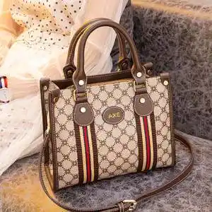 包包品牌专柜正品70女士名牌包包女真皮女包品牌中年妈妈大包软皮奢侈