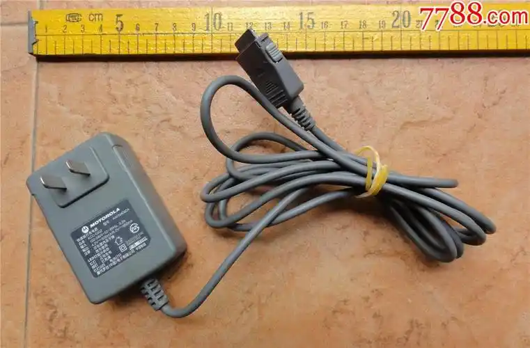 老式摩托罗拉原装手机旅行充电器_手机电池/电源_滇中故事【7788收藏_