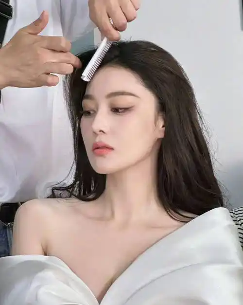 女神##漂亮##美女人像群##高清美女##张馨予##明星##完美##生活