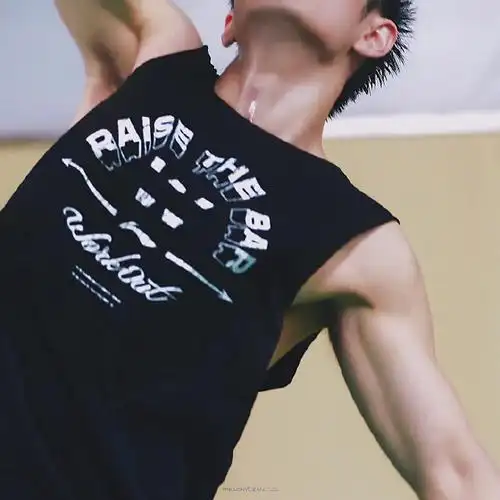 肖战##肖战肌肉