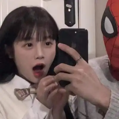 抖音最火两张配对情侣头像图片