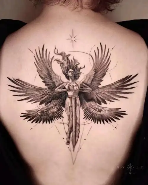 这后背太帅了六翼天使单针纹身