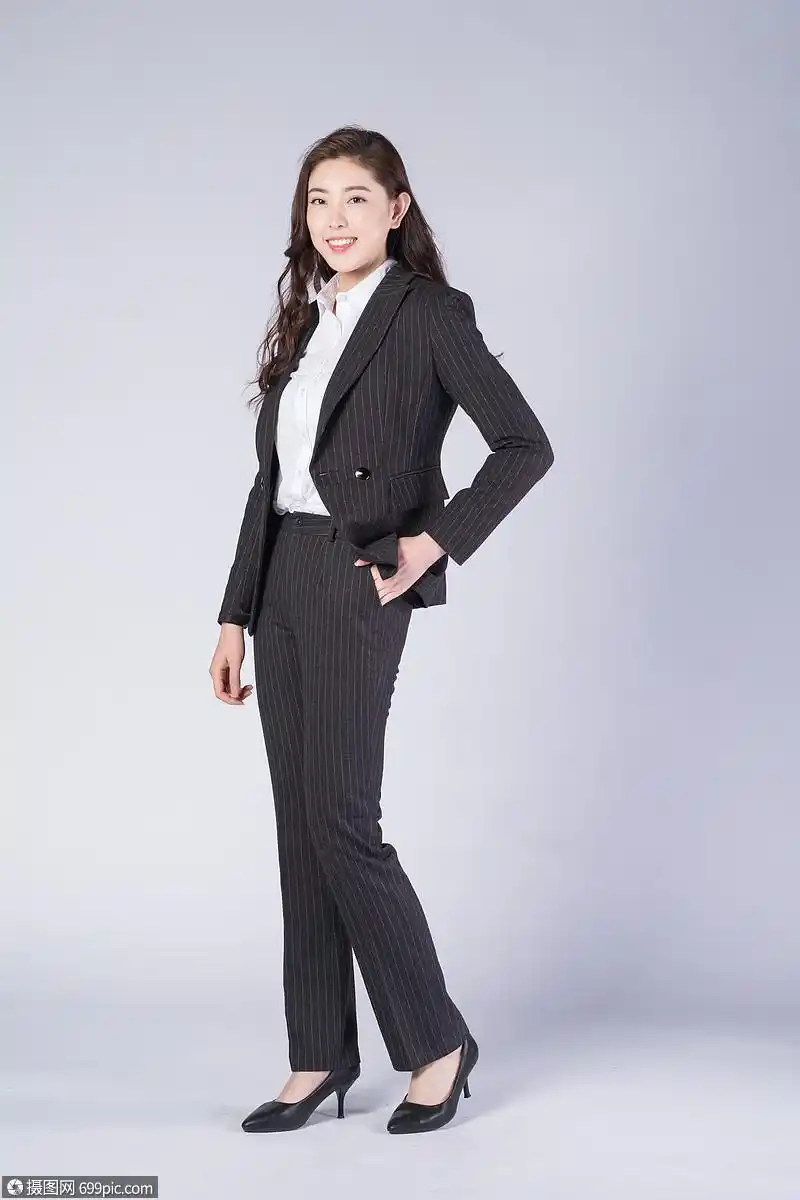 商务女性站姿