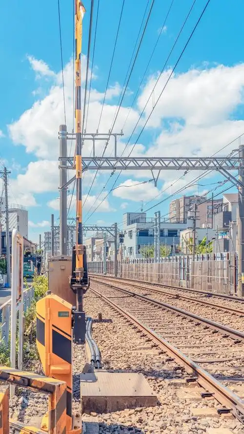 日系小清新电车轨道风景写真