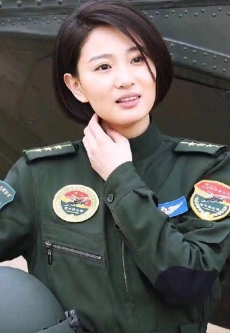 侯梦莎美拍图集