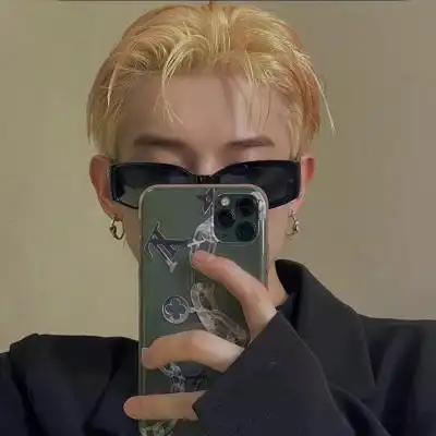 男生头像冷酷霸气欧美范儿高冷狂拽的帅气头像真人男