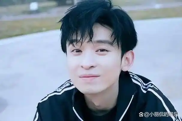 董子健90后影帝身家上亿24岁结婚25岁生女29岁离婚