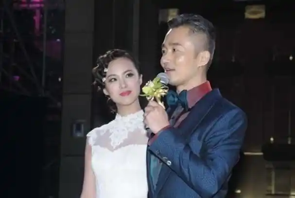 面对程雷的现状,许多忠实粉丝与观众既惋惜其主持事业的中断,又为他能