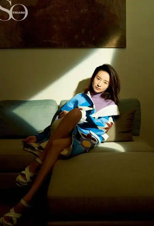 董洁不只温柔一种颜色coverstory