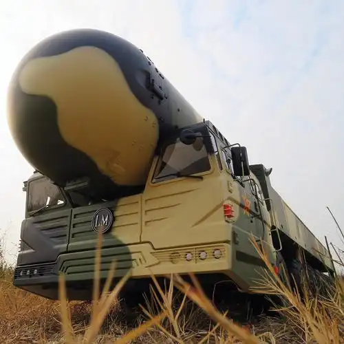 仿真东风41导弹车模型东风26东风21d发射车模型1:6df41仿真df26