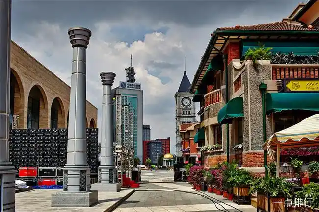 旅游 景点 > 正文 津海滨旅游度假区素有"海滨温泉"美称,位于天津市