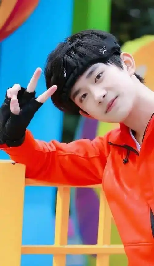 5年后,再看易烊千玺,王俊凯王源的各自境遇,差距显而易见