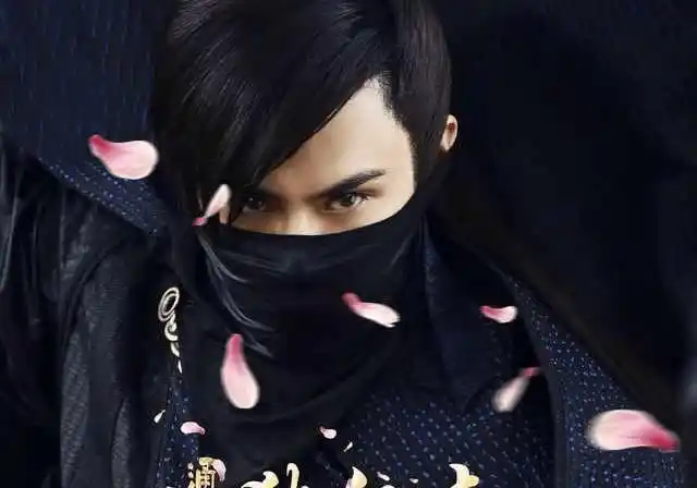 原创那些蒙面古装男神马天宇垫底李易峰第二他最帅却让人心疼