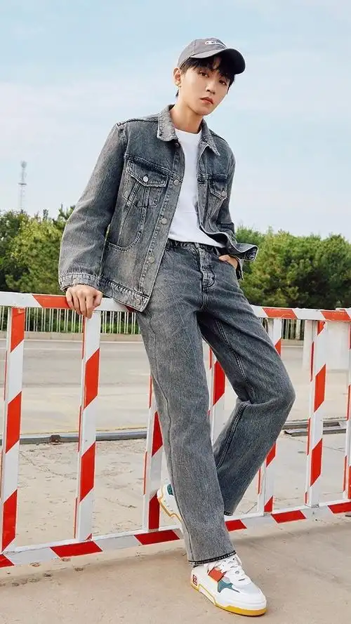 王俊凯cl代言人##王俊凯 巴黎时装周