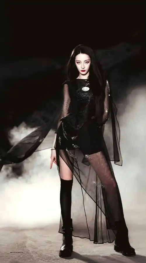 迪丽热巴说下次跳舞给秦岚看##迪丽热巴让热爱凝练成曲##迪丽热巴再