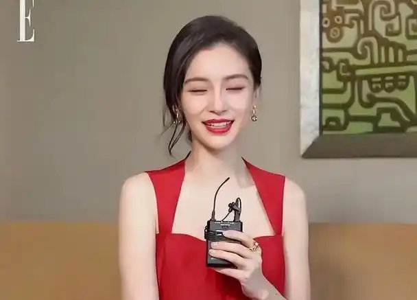 有一种"差距"叫黄晓明和杨颖,两人离婚后,如今现状不如当年