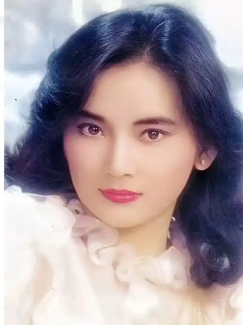 胡慧中: 中国台湾女演员,歌手,主持人. 胡慧中:孙俪姨奶奶 - 抖音