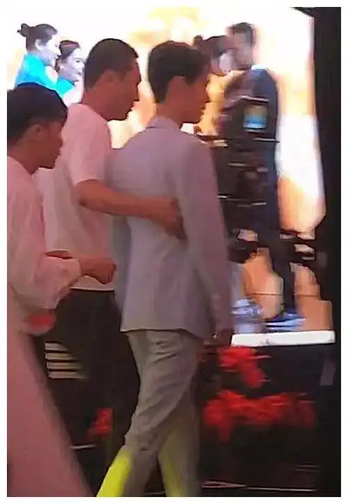 肖战绯闻金主王力威竟然是陈道明女婿实力雄厚难怪肖战能火