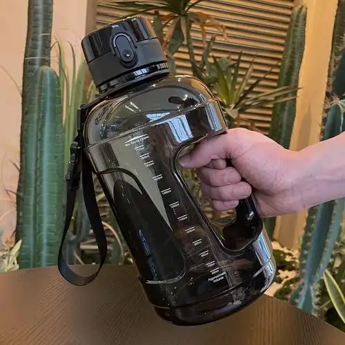 王俊凯同款水杯大容量水壶吨吨桶网红吨吨杯男女2021夏新款水桶型