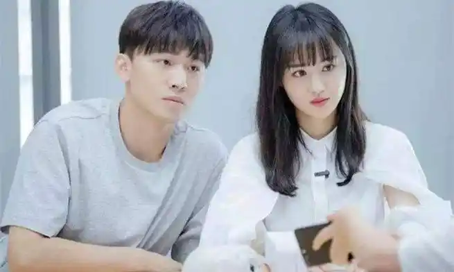 郑爽张恒曝分手,张恒个人资料男,郑爽疑与张恒分手_张恒图片大全-搜鲜