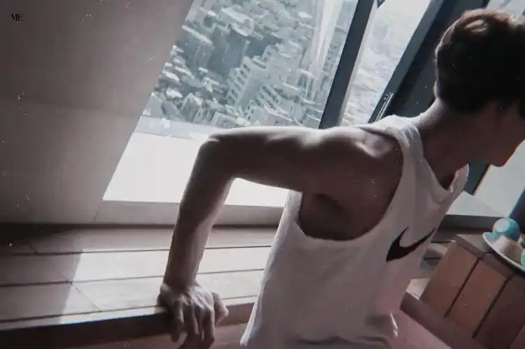 安利今晚飞行嘉宾lucas黄旭熙多图