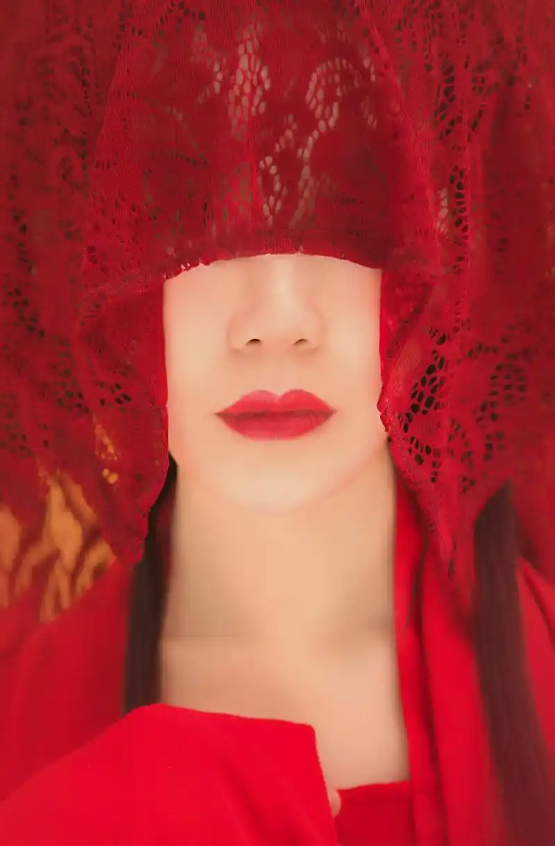 红衣人像古装摄影