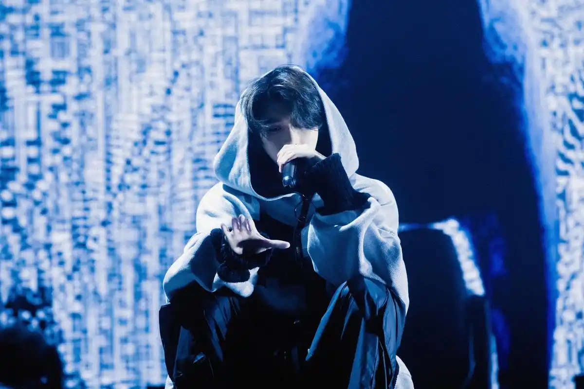 蔡徐坤新加坡演唱会火爆,粉丝:多大点事!一直在,一直爱!