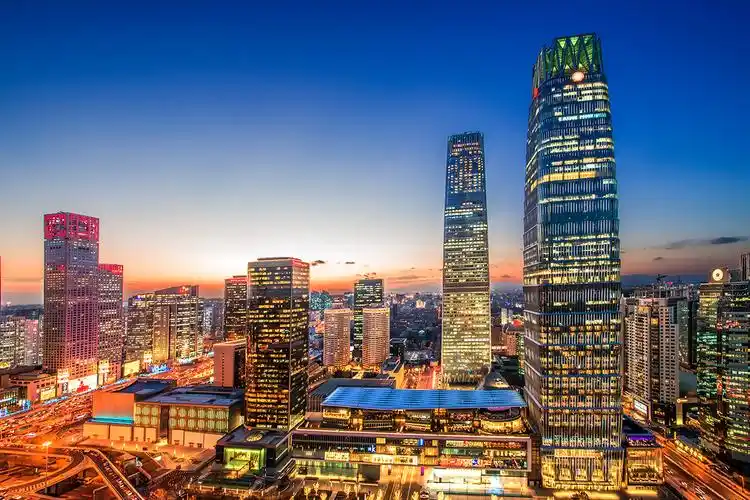 位于 a href="#" data-lemmaid="7842258">北京商务中心区 /a>核心 a