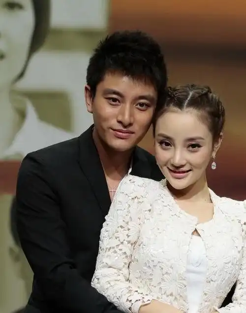 事实证明,家喻户晓的"金鹰女神"李小璐,就此走上了一条不归路