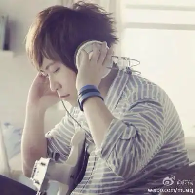 五月天主唱 阿信 陈信宏ashin