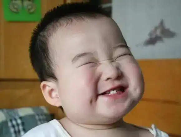 小时候,经常梦到自己捡到钱,一毛的,两毛的,五毛的,甚至还会有五块的