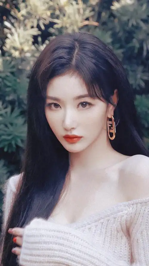 孔雪儿0724fendi活动美图来袭