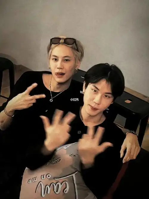 我远在泰国的两个老公