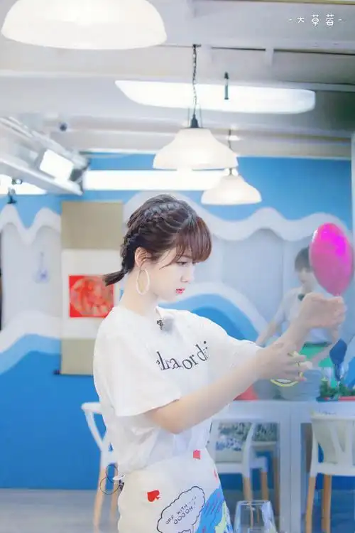 杨紫|中餐厅剧照|饭修