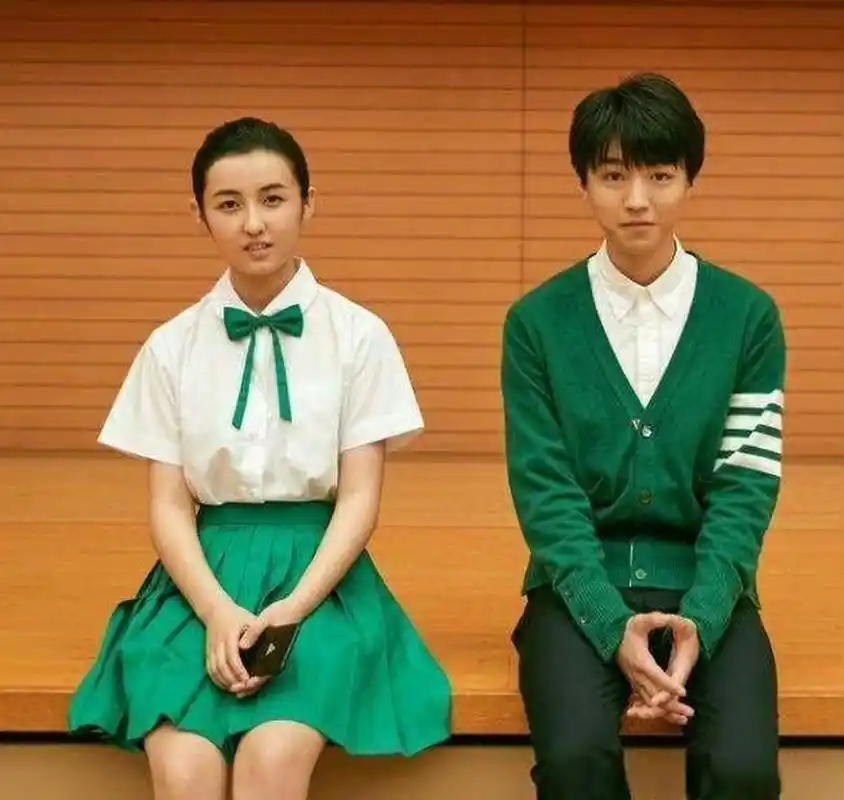 王俊凯张子枫坐一起#  华表奖座位表,王俊凯和张子枫坐在一 ..