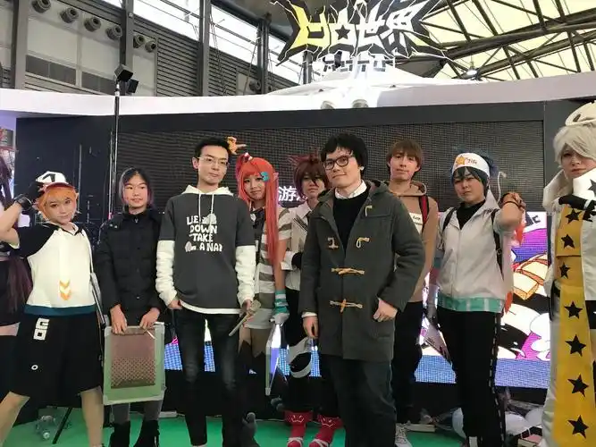 (两位cv老师与粉丝合影)【意外惊喜】cv大佬纷纷亮相(现场粉丝炒鸡多