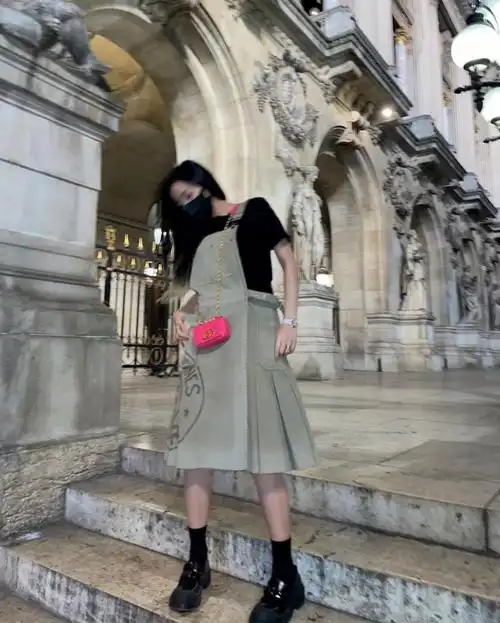 爱了爱了jisoo图片