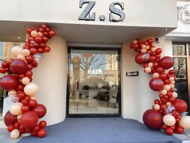女装店开业气球布置