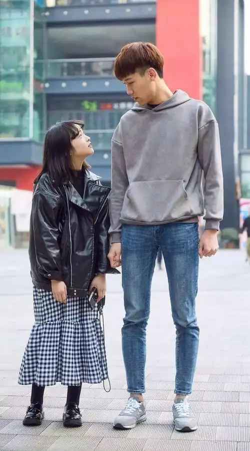 ▽180cm178cm175cm而最受女孩子喜欢的男性身高是差一点点都不好使哦!