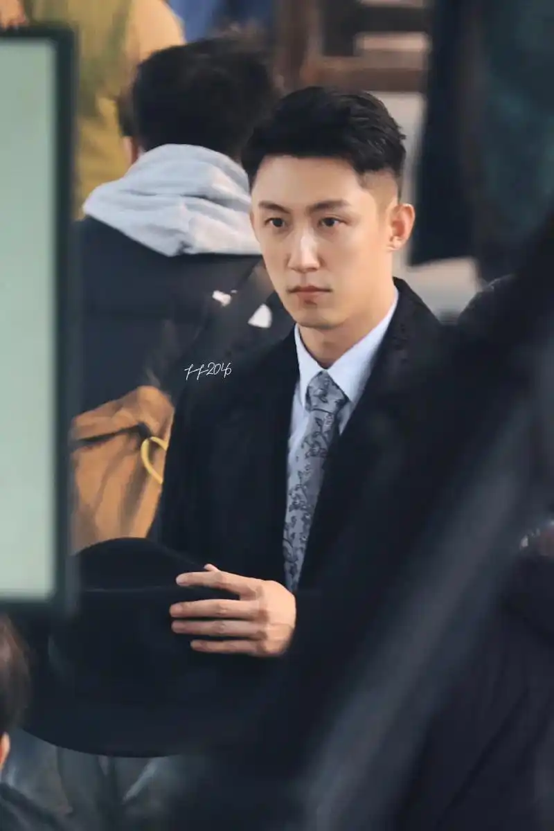 今晚记得看欧孝安.#黄景瑜 #向全世界安利 #这该死的魅力 - 抖音