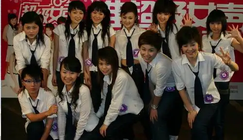 2016《超级女声》报名 华丽复出 开启选秀新时代